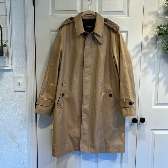 Coach brand size L button front Mac trench coat with leather trim-NWT - Picture 1 of 9